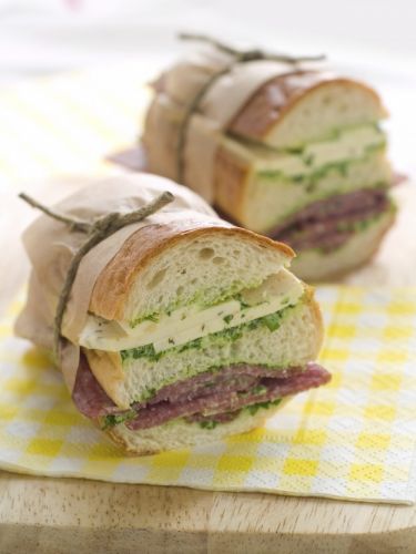 La última: un sandwich al pesto