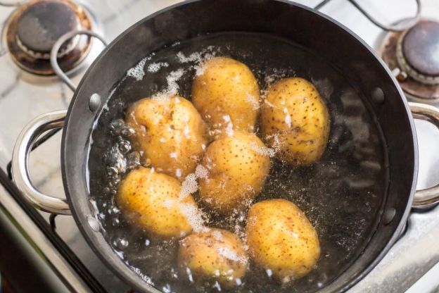 Patatas hervidas o al horno