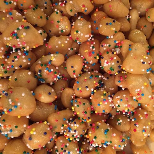 Struffoli: Bolitas de galleta de miel italianas