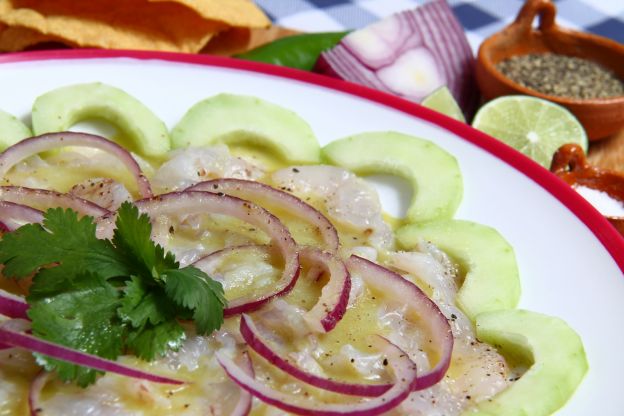 Ceviche de pescado a la mexicana