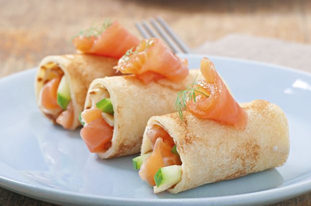 Rollitos de salmón y pepino