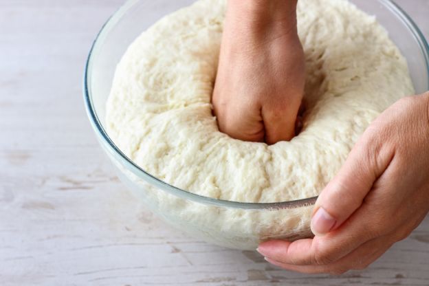 Preparación del pan de patata