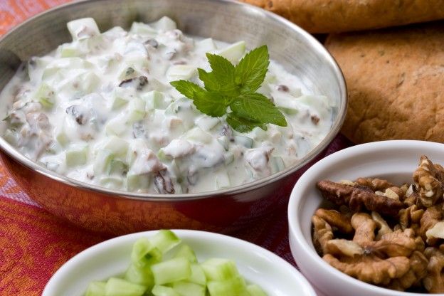 Ensalada de yogur y pepino: Khiar bi laban