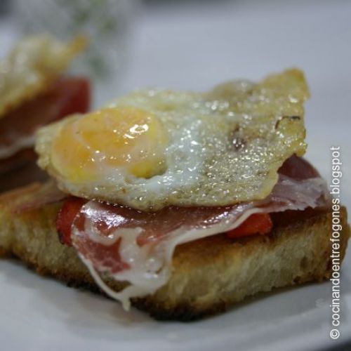 Pincho de jamón y huevo