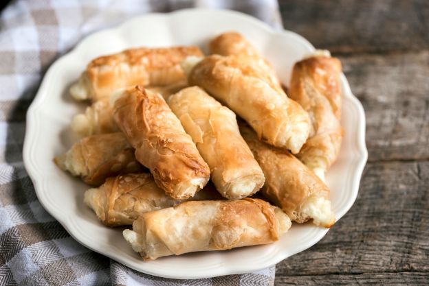 Rollitos de brick rellenos