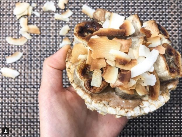 11 maneras de darle onda a las galletas de arroz