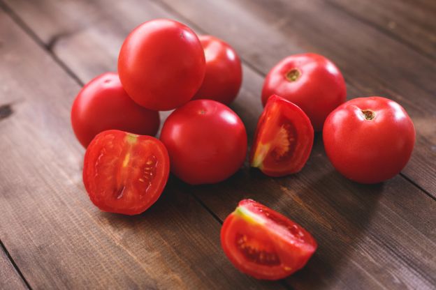 Por qué no debes refrigerar los tomates