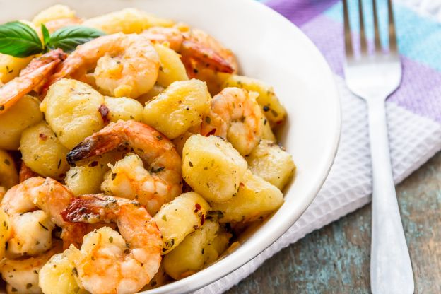 Ensalada picante con  gambas