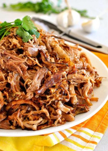 8. CARNITAS