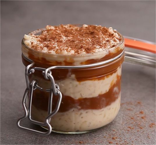 Arroz con leche con dulce de leche