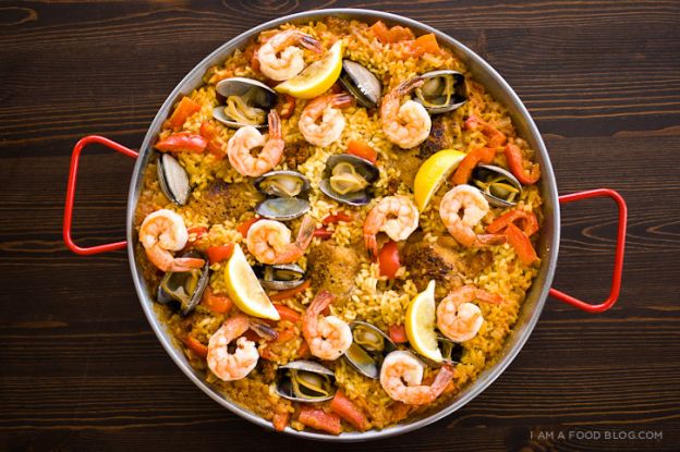 Paella - España