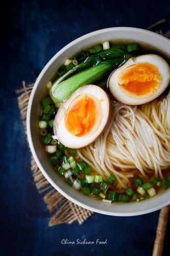 Ramen: una deliciosa sopa de fideos asiática