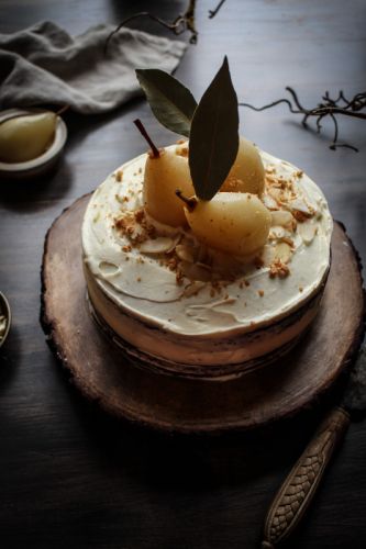 Tarta de peras y crema de almendras