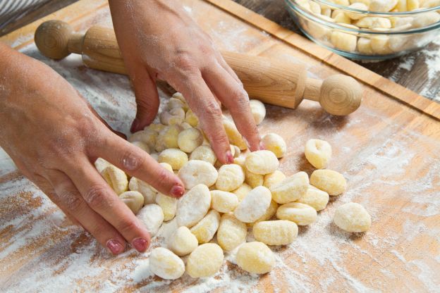 HAZ ÑOQUIS CON SOLO DOS INGREDIENTES