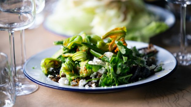 Ensalada de flores de calabacín