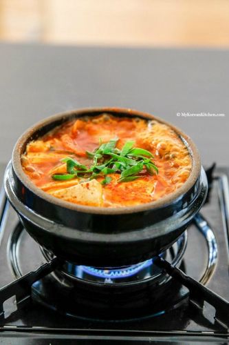 Sopa de kimchi