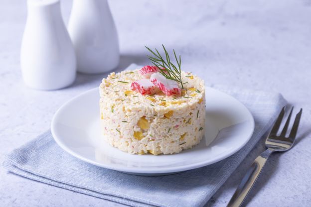 Ensaladilla rusa de surimi