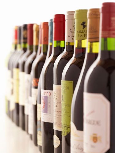 Conoce los tipos de vino por su año