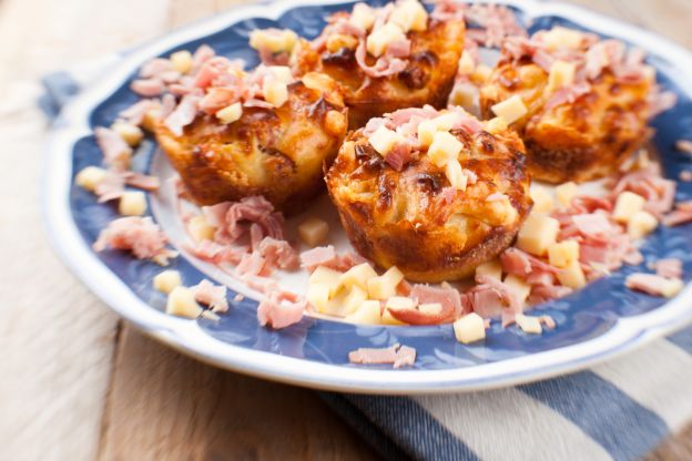 Muffins de jamón y queso