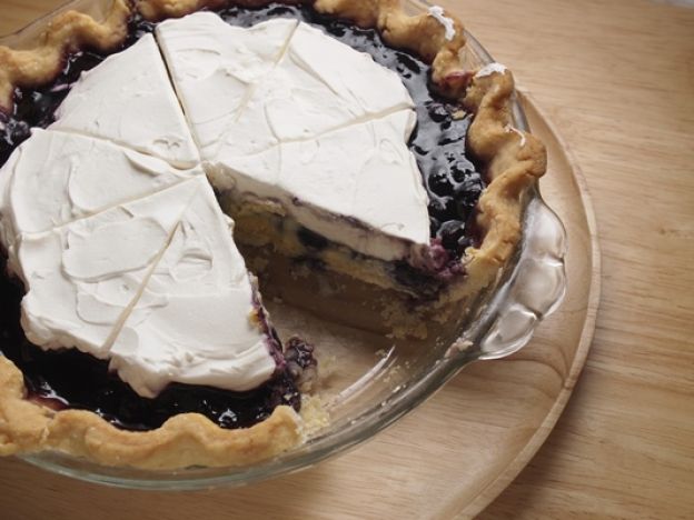 Tarta de arándanos con corazón de mascarpone