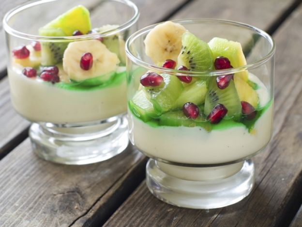 10. Yogur con frutas