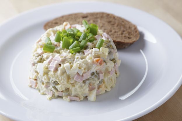 49. Ensaladilla rusa