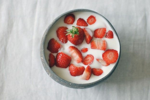 Queso fresco con fruta