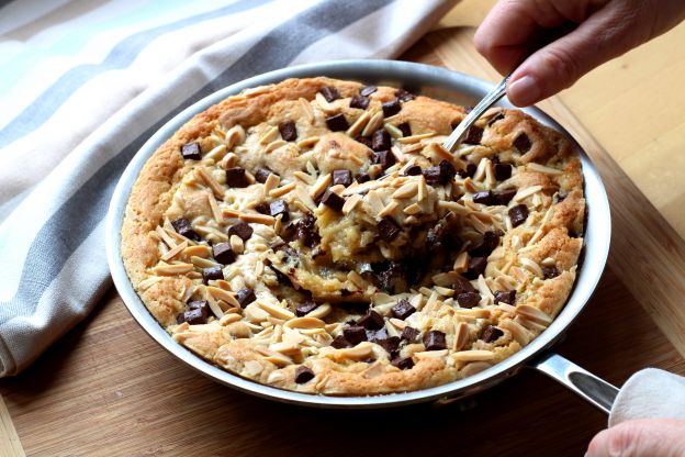 Cookie gigante a la sartén