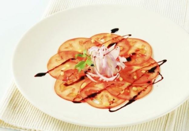 Para gourmets: Carpaccio de tomate