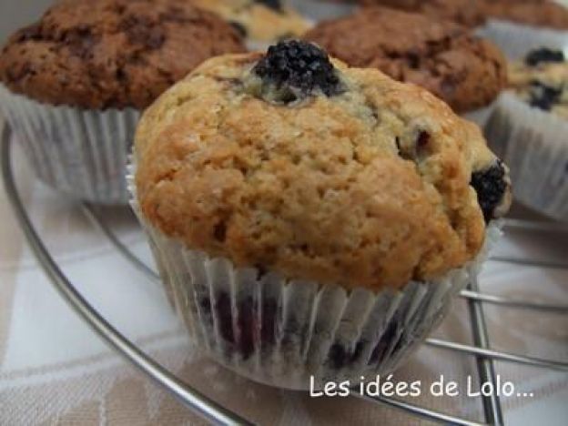 Muffins de moras con licor de rosa