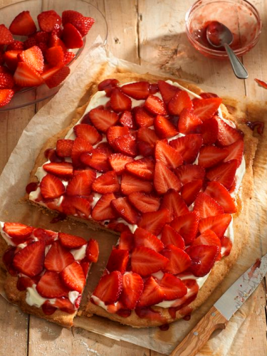 28.- FLAN CON FRESAS