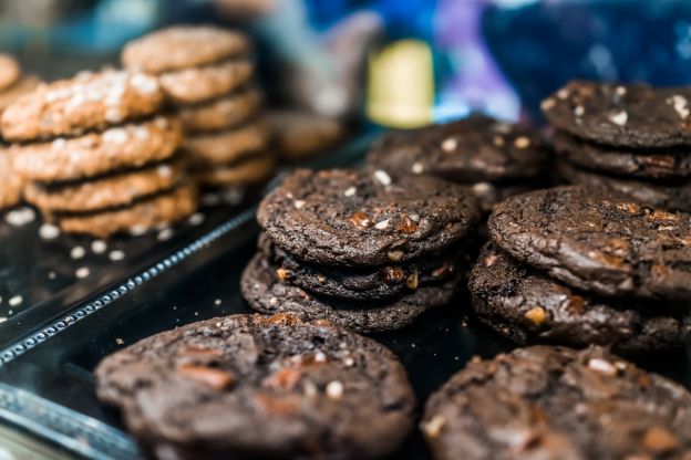 PASO 3: HACER LOS SÁNDWICHES DE GALLETAS