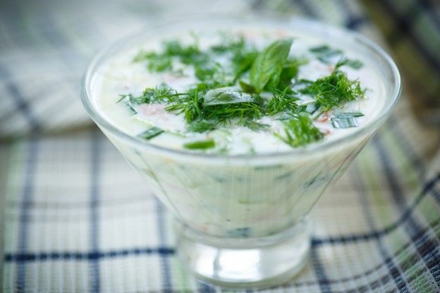 Sopa de yogur y pepino