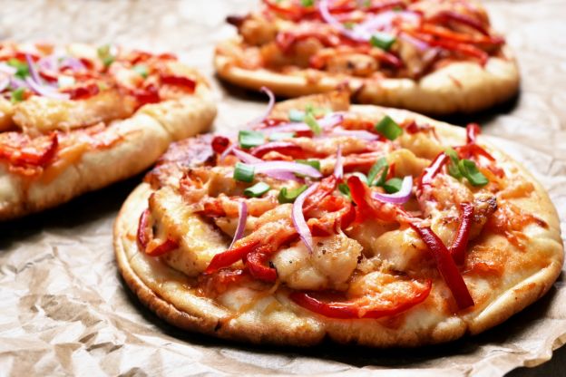 Mini pizzas de pollo