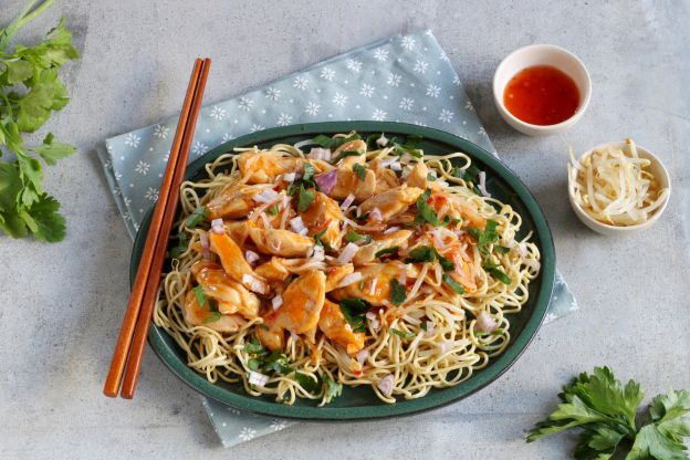 Fideos picantes estilo tailandés