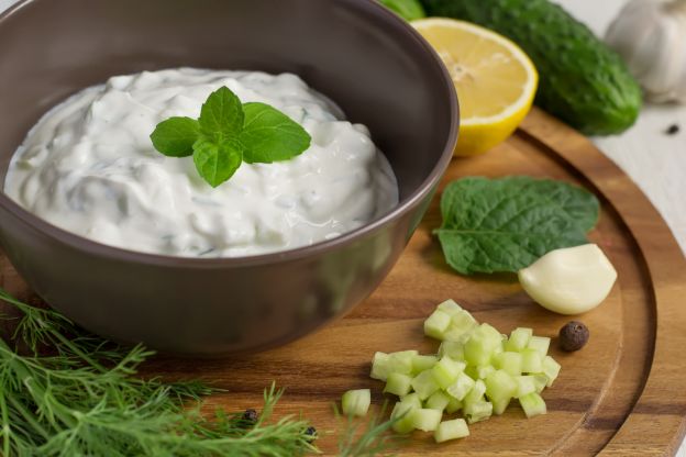 Tzatziki con pan pita