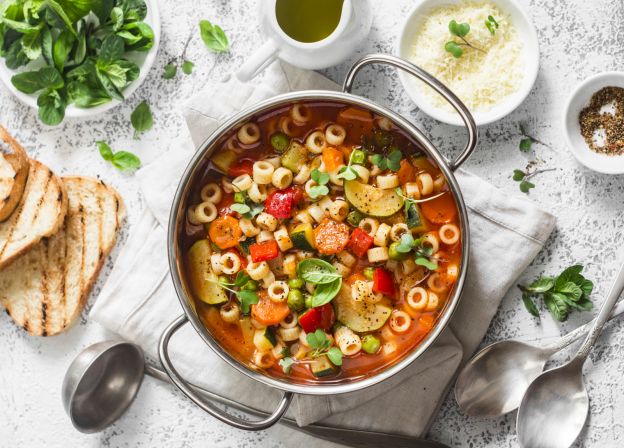 Sopa minestrone