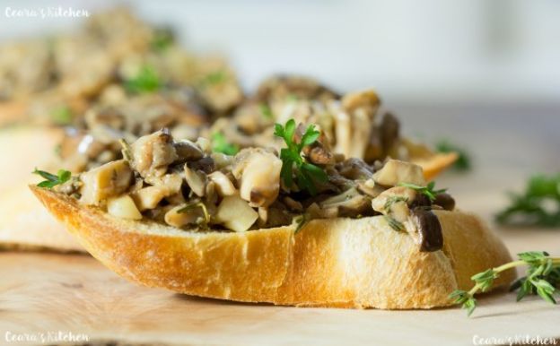 Bruschetta de champiñones