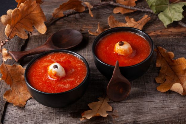 Gazpacho con huevo duro