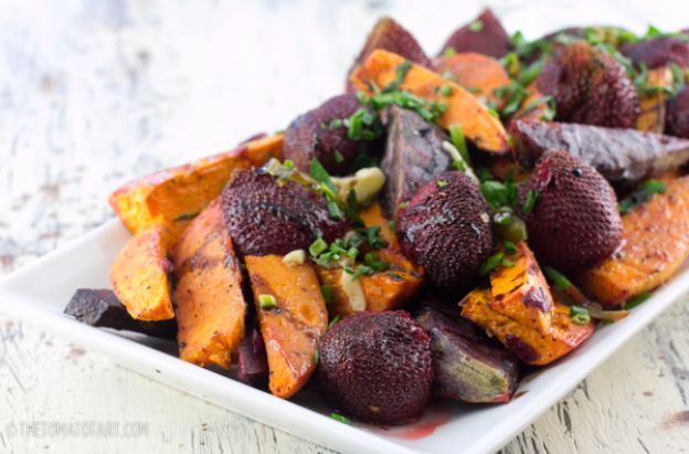 Batatas picantes rostizadas con fresas