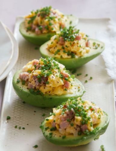 aguacates rellenos