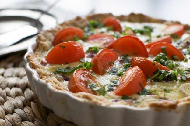 Quiche de requesón y tomate