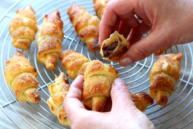 Mini croissants rellenos