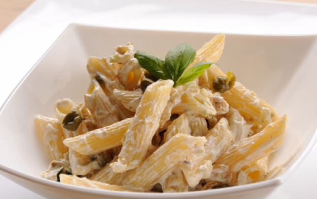 Penne con queso fresco de cabra