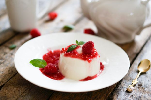 Panna cotta de frambuesa