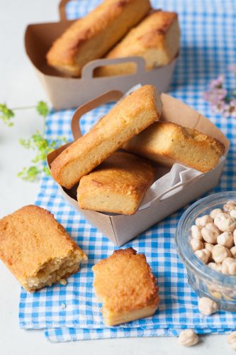 Financiers de almendras y garbanzos