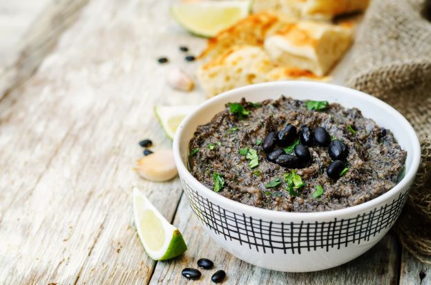 Hummus de judías negras