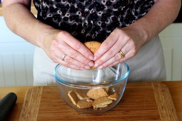 5. Troceamos las galletas