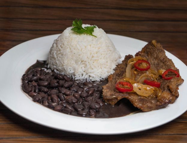 Arroz y frijoles