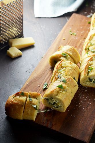 Pan relleno de espinaca